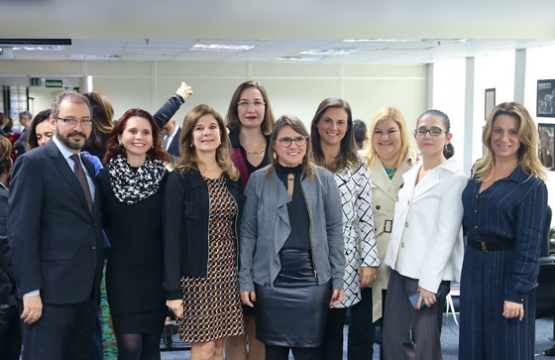 Evento da Comissão Ajufe Mulheres alia arte à magistratura feminina, em São Paulo